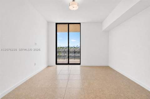 1300 Ponce De Leon Blvd 405, Coral Gables FL - photo 22 of 43