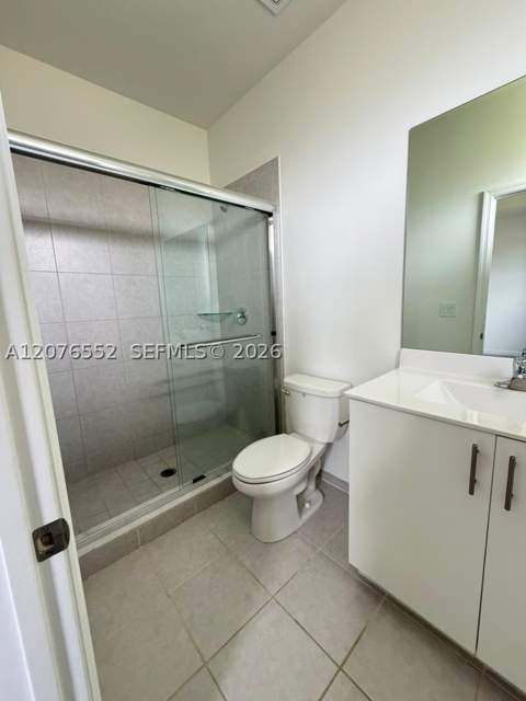 519 NE 208th Ter, Miami FL - photo 22 of 37