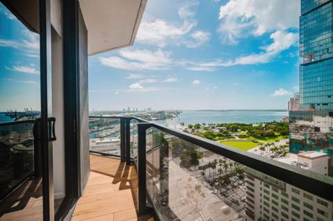 398 NE 5th Street 1515, Miami FL - photo 7 of 29