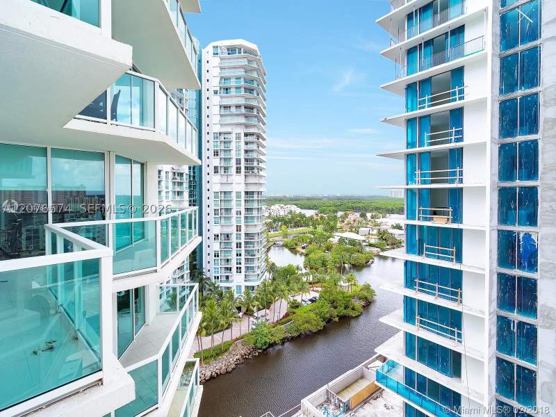 3 bedroom Condominium at 250 Sunny Isles Blvd 3-1403, St Tropez On The Bay III, Sunny Isles Beach — photo 2