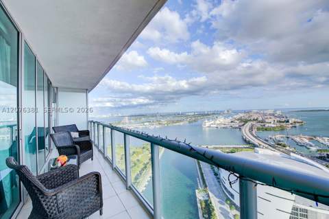 888 Biscayne Blvd 4007, Miami FL - photo 12 of 19