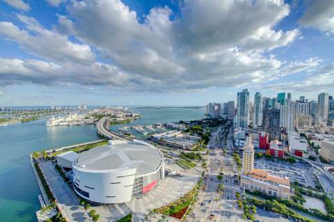 888 Biscayne Blvd 4007, Miami FL - photo 18 of 19