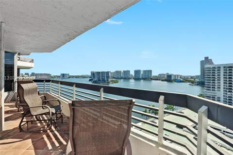 19101 NE 36th Ct 1602, Aventura FL - photo 15 of 36