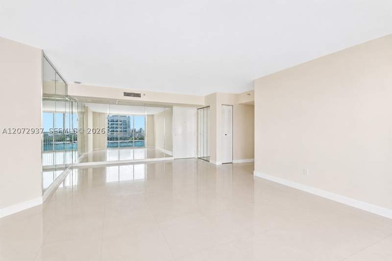 2 bedroom Condominium at 19101 NE 36th Ct 1602, Mystic Pointe Condo No Th, Aventura — photo 2