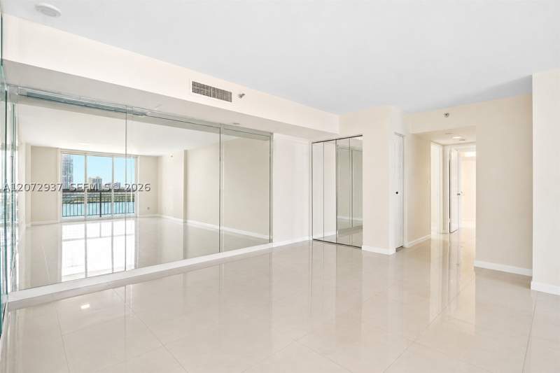 2 bedroom Condominium at 19101 NE 36th Ct 1602, Mystic Pointe Condo No Th, Aventura — photo 4