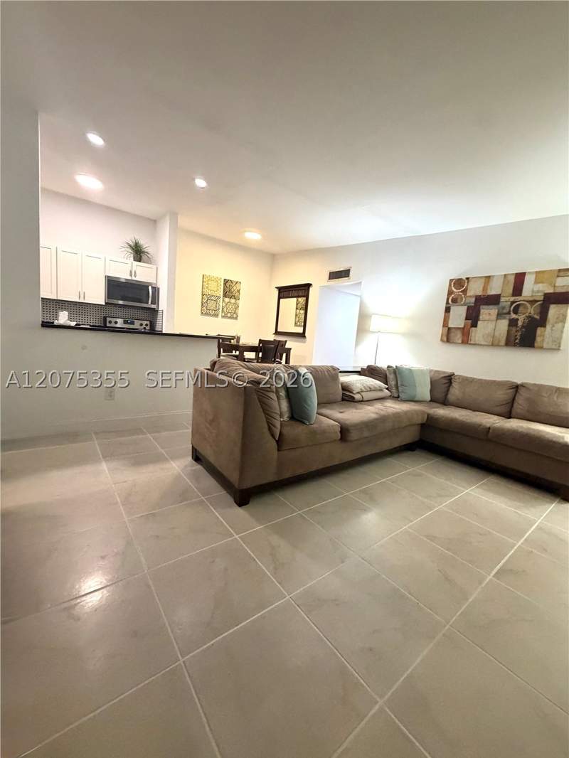 2 bedroom Condominium at 761 NE 199th St 202, Carmel At California Cl C, Miami — photo 2
