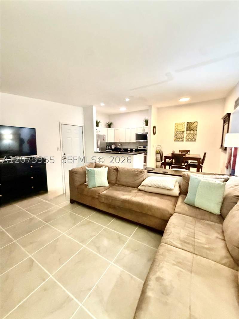 2 bedroom Condominium at 761 NE 199th St 202, Carmel At California Cl C, Miami — photo 3