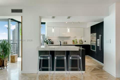 335 S Biscayne Blvd 2609, Miami FL - photo 12 of 45