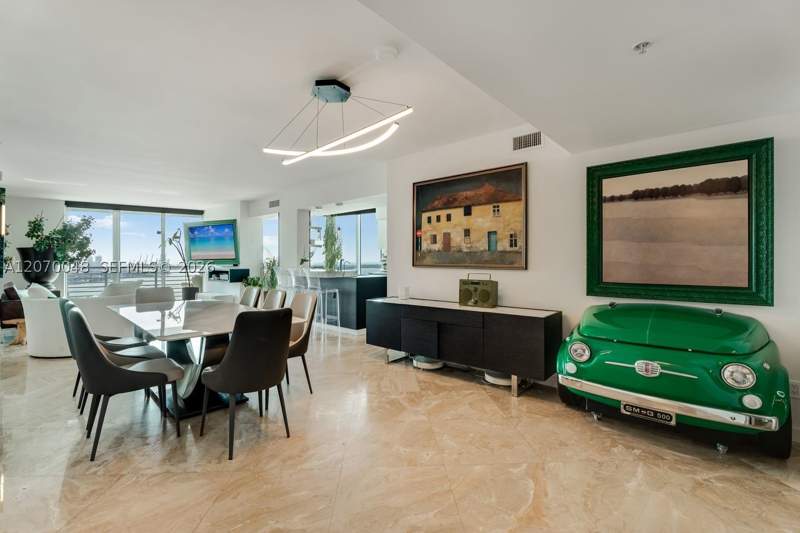 3 bedroom Condominium at 335 S Biscayne Blvd 2609, One Miami East Condo, Miami — photo 4