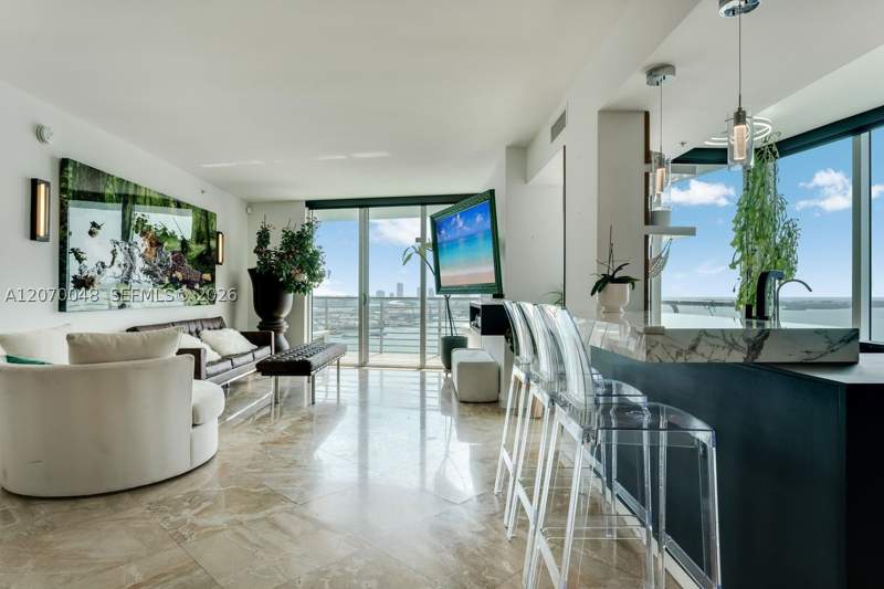 3 bedroom Condominium at 335 S Biscayne Blvd 2609, One Miami East Condo, Miami — photo 5