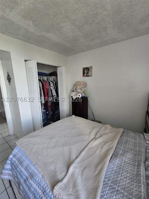 9688 Fontainebleau Blvd 409, Miami FL - photo 8 of 19