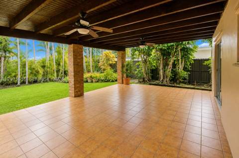 3115 Village Green Dr, Miami FL - photo 17 of 23