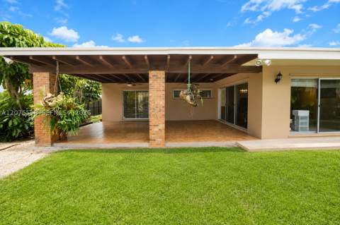 3115 Village Green Dr, Miami FL - photo 23 of 23