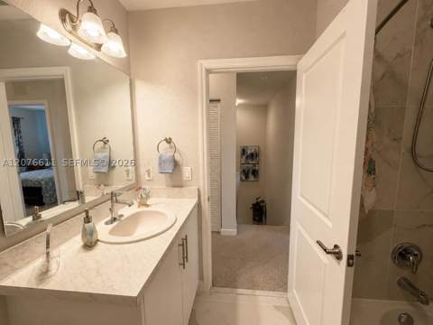 1222 NW 3rd Ln, Florida City FL - photo 12 of 35