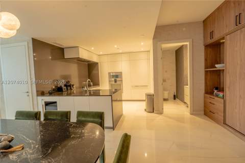 300 Biscayne Boulevard Way 3109W, Miami FL - photo 9 of 43