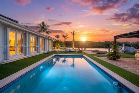 333 Atlantic Ave, Sunny Isles Beach FL - photo 11 of 46