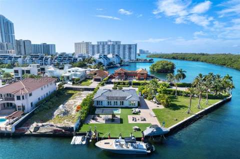333 Atlantic Ave, Sunny Isles Beach FL - photo 15 of 46