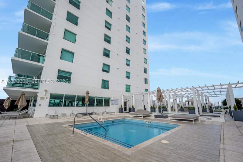 3 bedroom Condominium at 400 Sunny Isles Blvd 908, 400 Sunny Isles Condo Wes, Sunny Isles Beach — photo 5