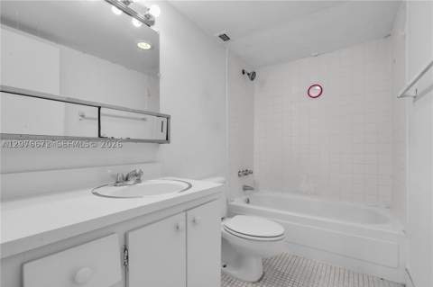 9001 SW 77th Ave C402, Miami FL - photo 12 of 19