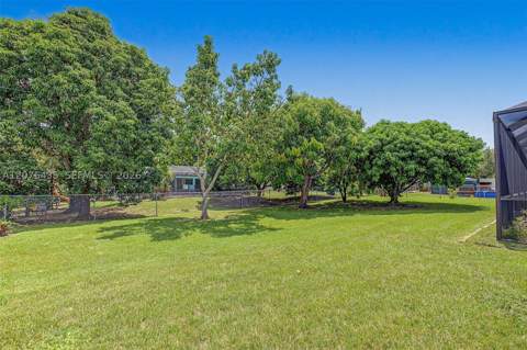 17721 SW 93rd Ave, Palmetto Bay FL - photo 19 of 21