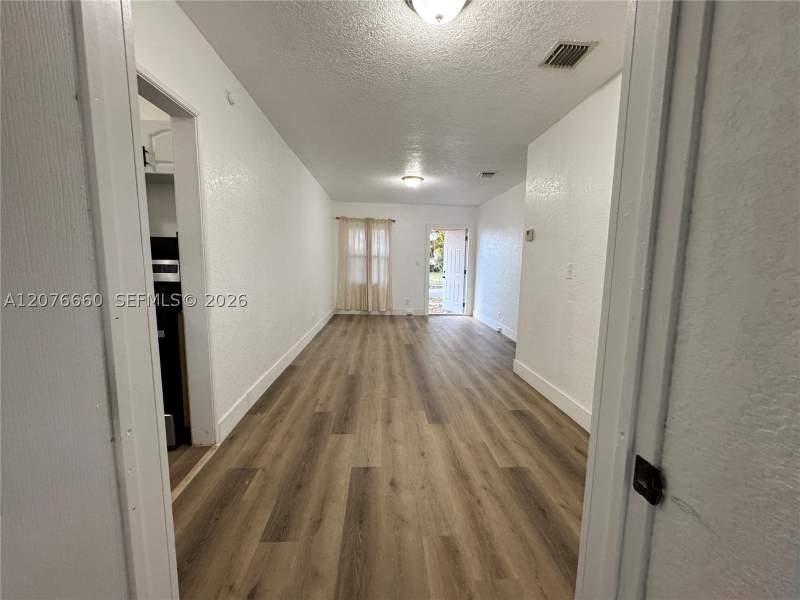 3 bedroom SingleFamilyResidence at 748 NE 127th St, Irons Manor A, North Miami — photo 2
