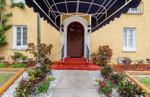 124 Mendoza Ave 4, Coral Gables FL - photo 12 of 14