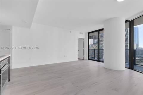 45 SW 9th St 1706, Miami FL - photo 15 of 36