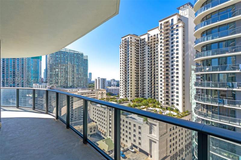2 bedroom Condominium at 45 SW 9th St 1706, Brickell Heights East Con, Miami — photo 2