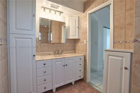 1750 NE 191st St 829-4, Miami FL - photo 15 of 25