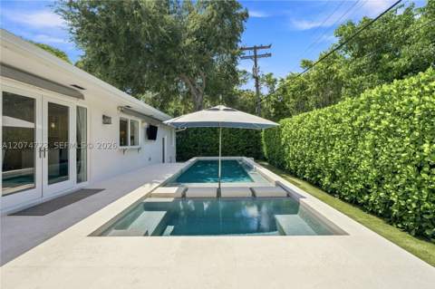 3267 Riviera Dr, Coral Gables FL - photo 23 of 32