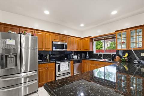 14465 SW 157th Path, Miami FL - photo 9 of 27