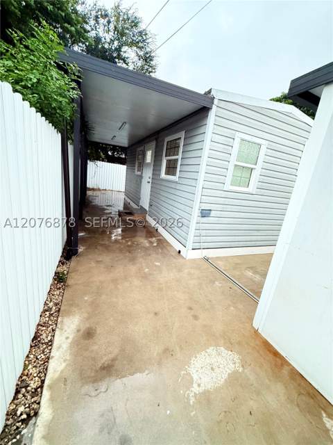 14321 NW 16th Ct, Miami FL - photo 12 of 34