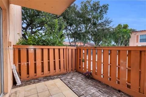 7100 Fairway Dr K11, Miami Lakes FL - photo 13 of 21
