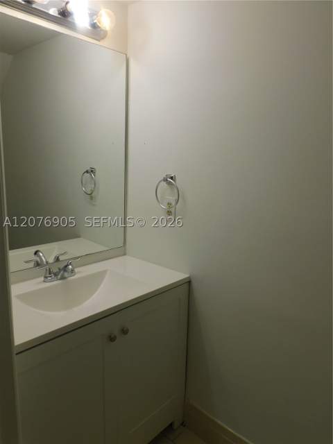 14732 SW 90th Ter, Miami FL - photo 14 of 45