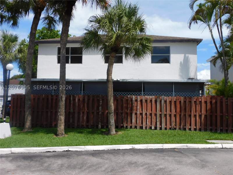 3 bedroom SingleFamilyResidence at 14732 SW 90th Ter, Panache Sec 3, Miami — photo 5