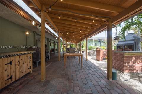 15720 SW 258th St, Homestead FL - photo 16 of 94
