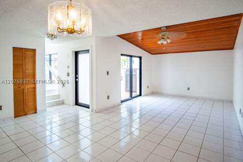 11312 SW 67th Ter, Miami FL - photo 6 of 38