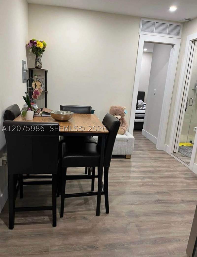 4 bedroom SingleFamilyResidence at 14072 SW 80th St, Kendale Lakes Sec One, Miami — photo 3