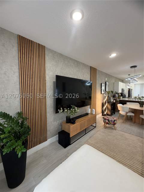 10300 NW 66th St, Doral FL - photo 16 of 72