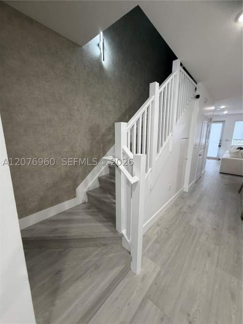 10300 NW 66th St, Doral FL - photo 24 of 72