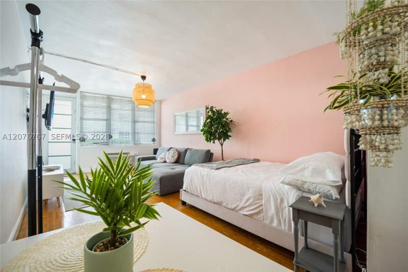 0 bedroom StockCooperative at 300 74th St 6, The Lofts At Harding Cond, Miami Beach — photo 4