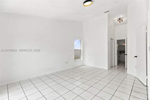 19181 NW 89th Ave, Hialeah FL - photo 22 of 40