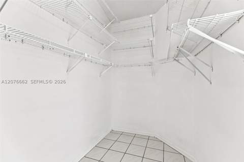 19181 NW 89th Ave, Hialeah FL - photo 23 of 40