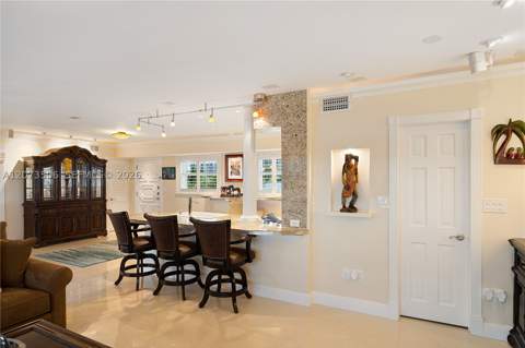 3770 NE 171st St 504, North Miami Beach FL - photo 10 of 26