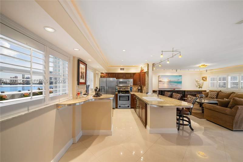1 bedroom Condominium at 3770 NE 171st St 504, Bayview Point North Condo, North Miami Beach — photo 5