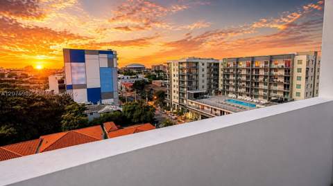 36 NW 6th Ave 805, Miami FL - photo 11 of 17