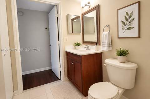 36 NW 6th Ave 805, Miami FL - photo 7 of 17
