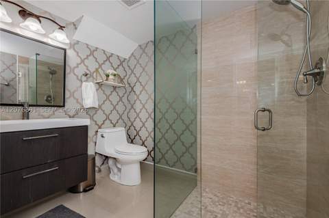 928 NW 106th Ave Cir, Miami FL - photo 20 of 29