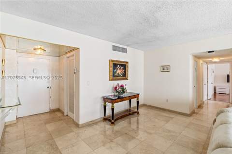5001 Collins Ave 3B, Miami Beach FL - photo 17 of 44