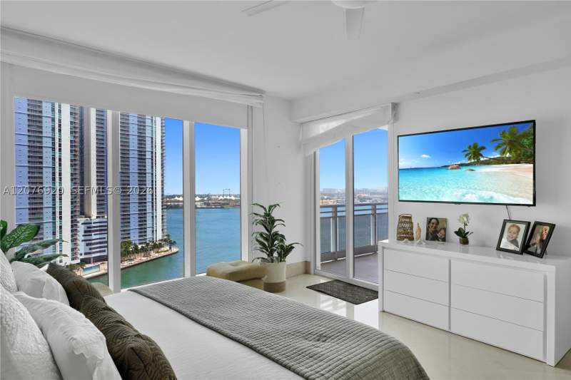 2 bedroom Condominium at 901 Brickell Key Blvd 1807, Carbonell Condo, Miami — photo 3